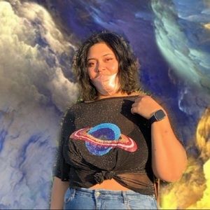 Meet your Posher, Latiah